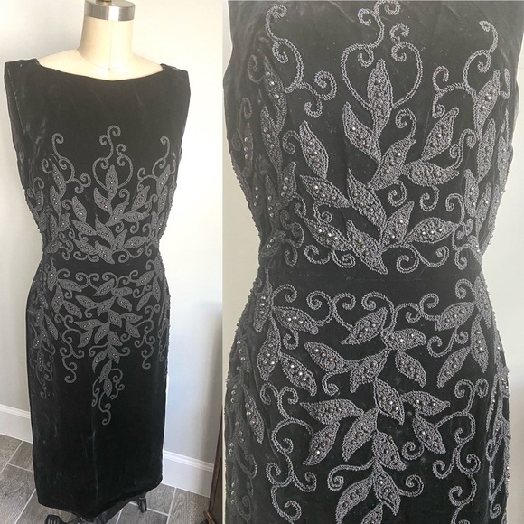 🖤SOLD🖤1950s Kramer Original black velvet wiggle dress - Picture 3 of 10
